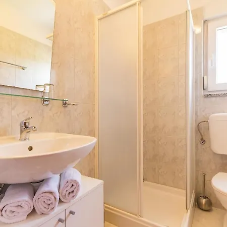 Fuer 2 Personen Ca 40 Qm In Fazana, Istrien Istrische Riviera *